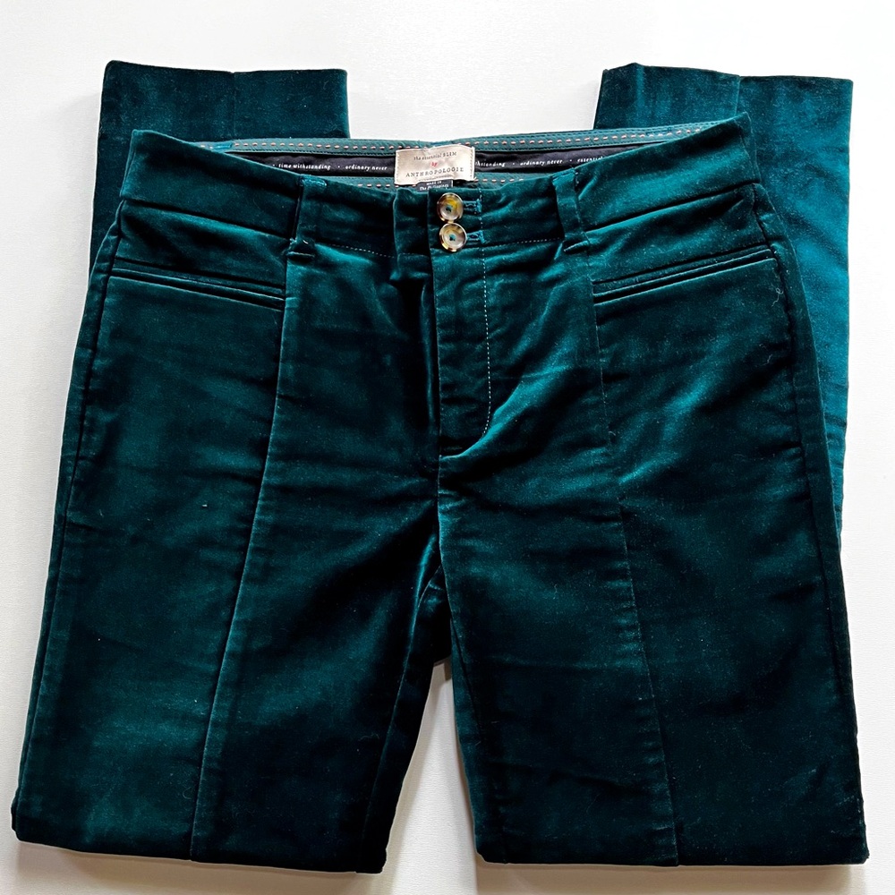 Anthropologie The Essential slim cropped velvet pants Holly Green Size 0